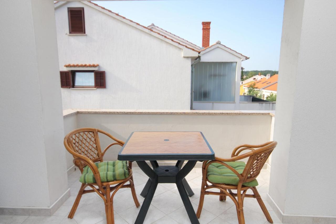 Apartments And Rooms With Parking Space Njivice, Krk - 5458 外观 照片